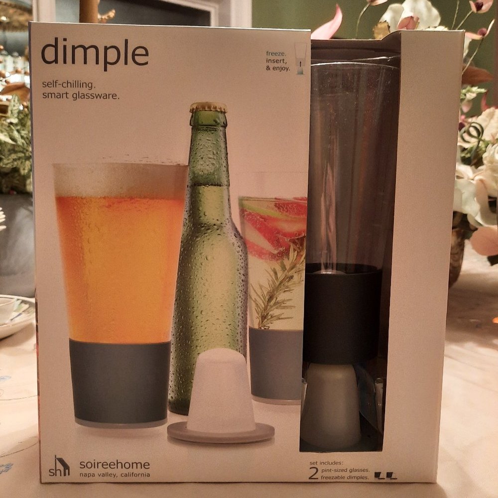 Dimple pint self-chilling glassware